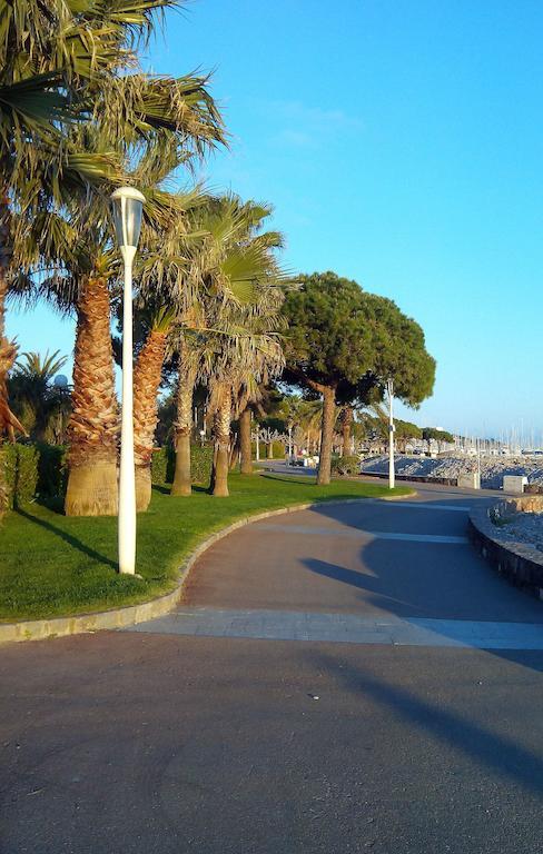 El Ranchito Apartman Saint-Raphaël Szoba fotó